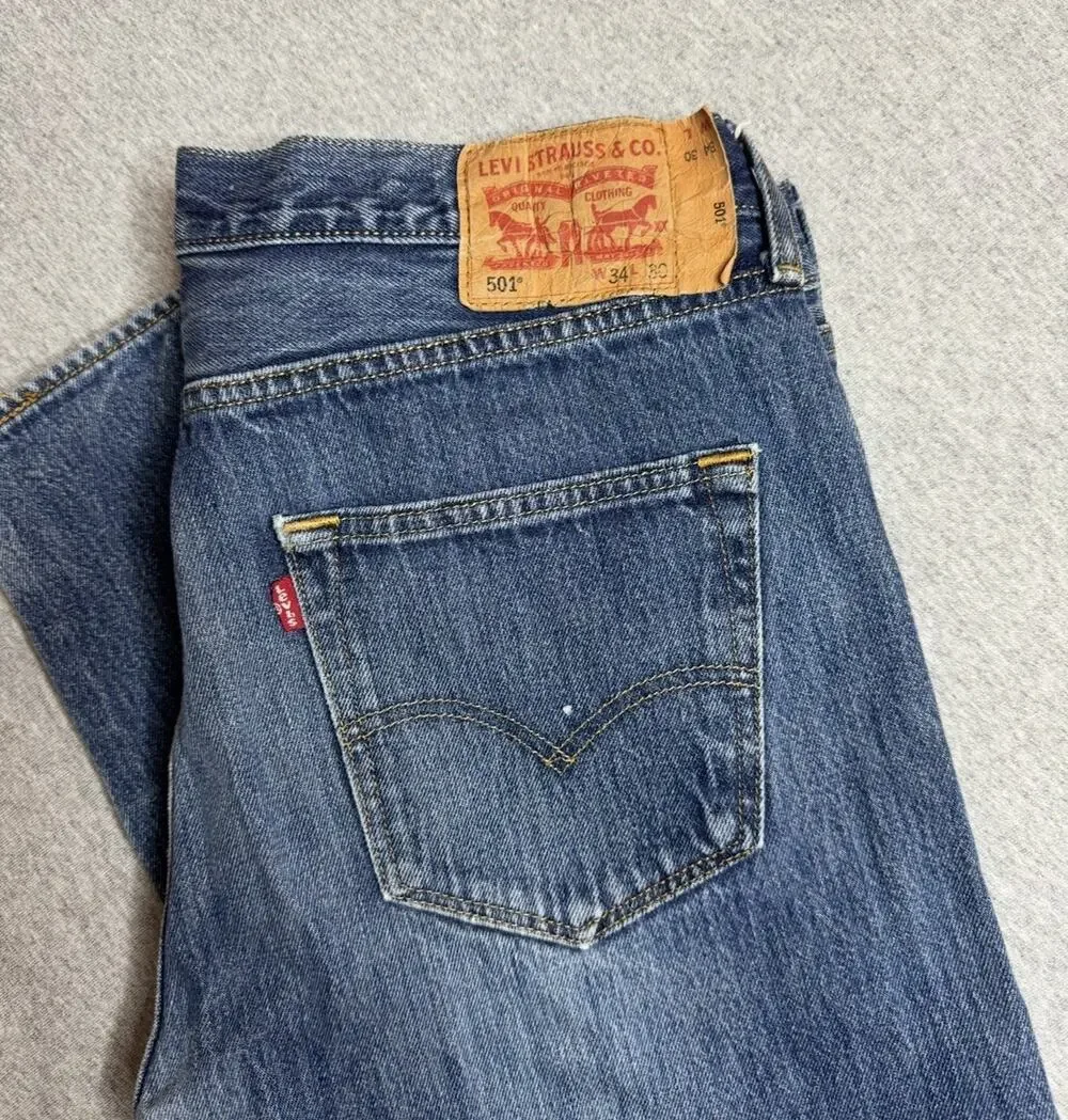 Levi's 501 Men's 34x30 Made In Egypt Medium Wash Made in Egypt - 2000’s.